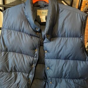 L.L. Bean Men's Navy Quilted Vest